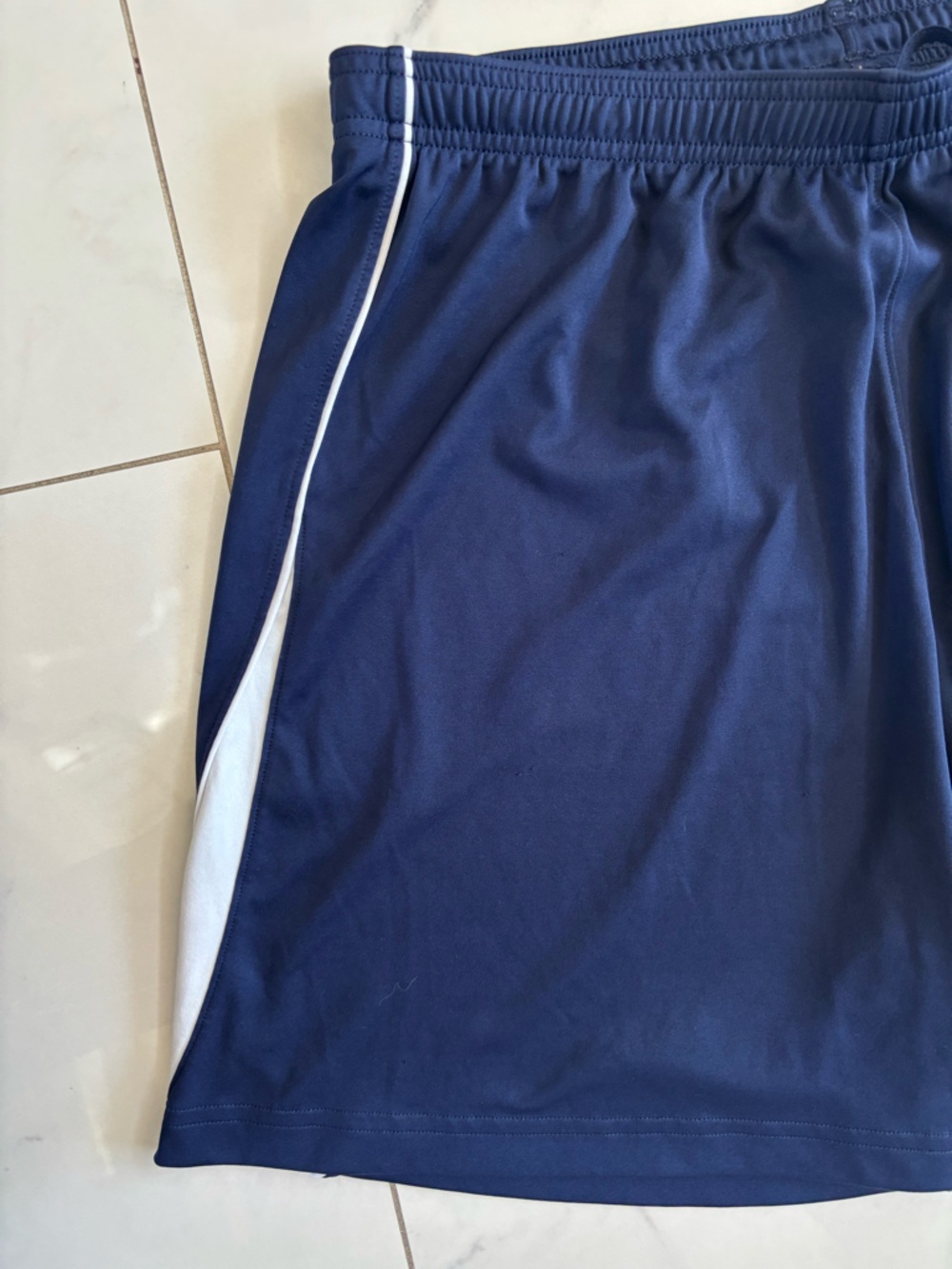 Under Armour Navy Blue Performance Shorts with White Accent and logo - Picture 4 of 8